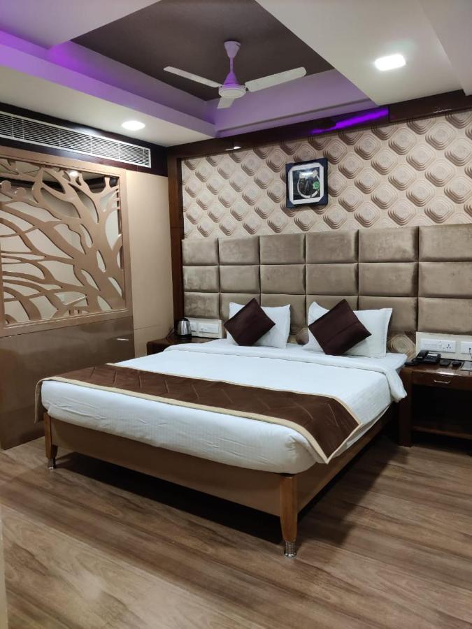 تيرونيلفيلي Sri Ram Hotel المظهر الخارجي الصورة